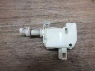 Stellmotor Tankklappe <br>SKODA OCTAVIA COMBI (1U5) 1.9 TDI