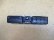 Schalterleiste ESP Sitzheizung Warnblinker Nr2<br>MERCEDES C-KLASSE T-MODEL S203 C 220 CDI